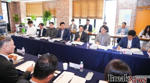 강기정 광주시장, 인공지능 기업과 도시락 오찬 - 뉴스 썸네일 이미지