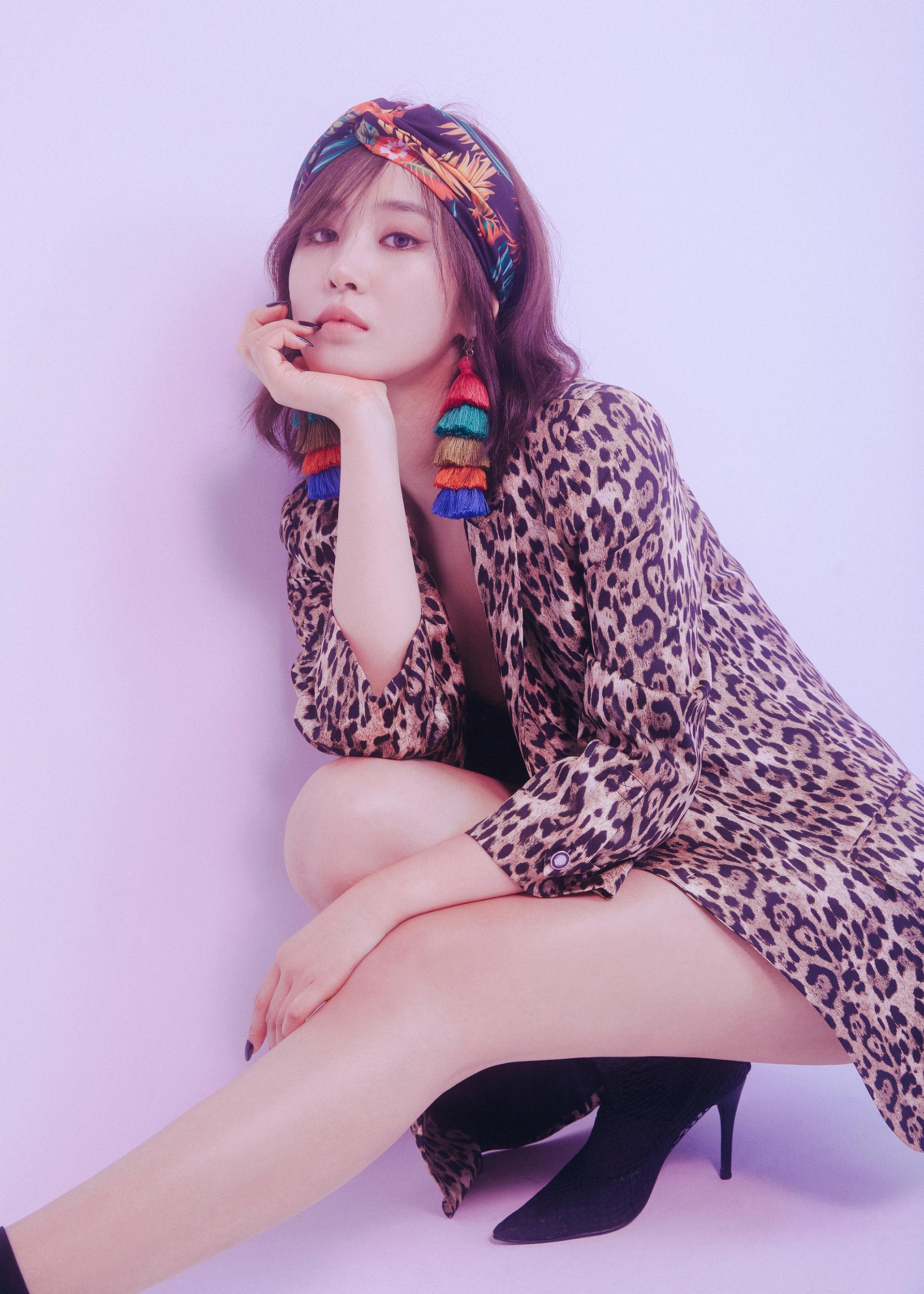 소녀시대 유리, 5일 신곡 '빠져가(Into You)' 무대 첫 공개..기대감 'Up':브레이크뉴스