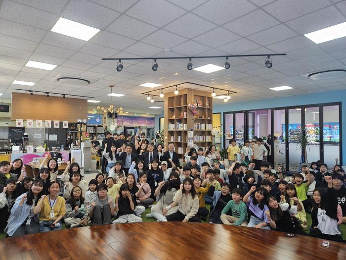 자유공간 이미지