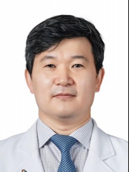 Dae-Yong Lee Wins ‘Seokcheon Research Award’ in Pediatrics and Adolescent Science Conference